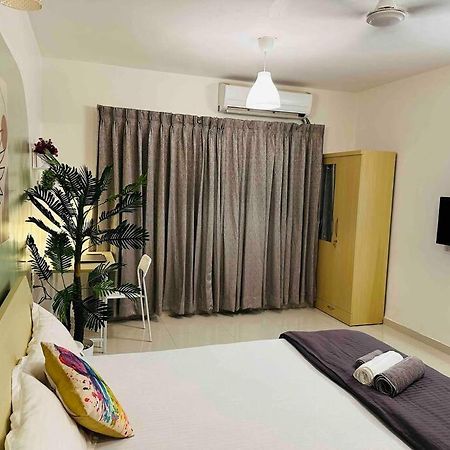 Sage : Private Studio Room In Koregaon Park 浦那 外观 照片